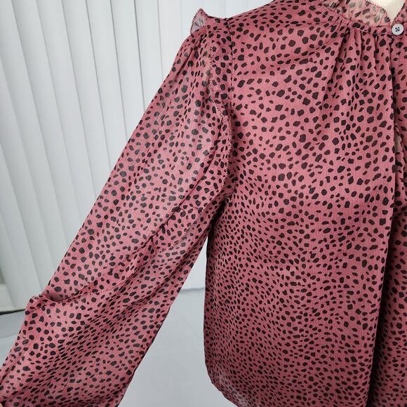 Loft Animal Print Ruffle Sleeve Blouse Front Keyhole Rose Black Size Small New - Picture 6 of 11